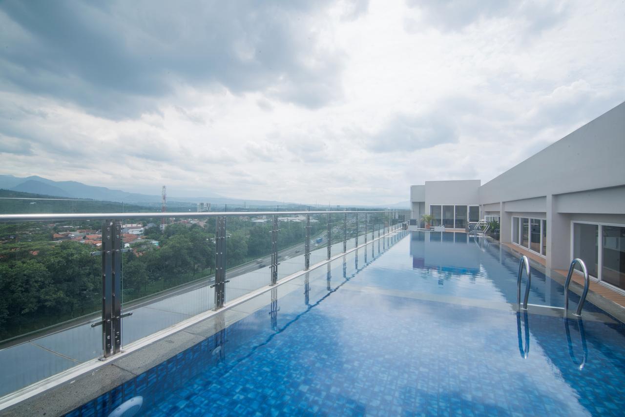 Bigland Hotel & Convention Sentul Bogor Exterior foto