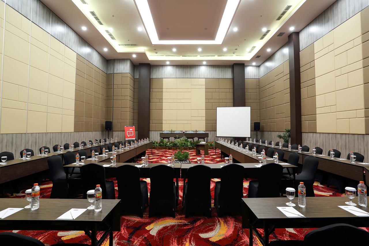 Bigland Hotel & Convention Sentul Bogor Exterior foto